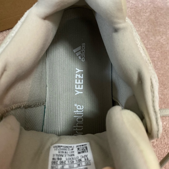 (SOLD)Authentic men’s Yeezy 500 - size 11 - Picture 7 of 9